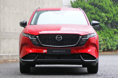 【マツダ CX-5 新型】反対を押し切った「一本のプレスライン」が生み出す妙、「原点回帰」めざしたデザインとは 画像