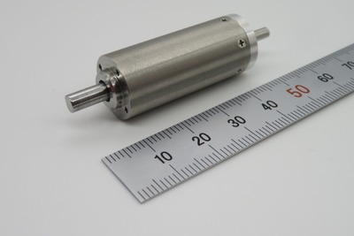 日本精工、触覚伝達装置向けバイラテラルギア開発…手のひらサイズで高トルク制御実現 画像