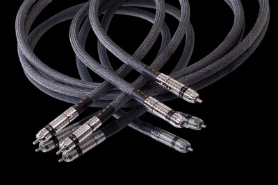 「ラインケーブル」の選択において重要なのは予算と心意気!?［サウンドユニット・選択のキモ…アクセサリー編］ 画像