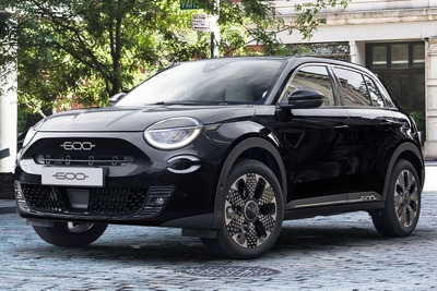 フィアット600に初の黒ボディ、レトロでシックな「ネロ チネマ」登場…150台限定で441万円 画像