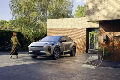 欧州トヨタ、電力会社と提携しEV充電サービス拡充…2026年から英独で開始 画像