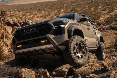 トヨタのピックアップトラック『タコマ』、上位グレードはハイブリッド専用に…米2026年モデル 画像