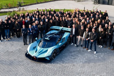 ブガッティの「火球」、『ボリード』生産終了…W16エンジンの歴史に幕 画像