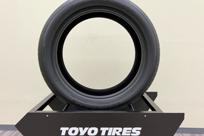 トーヨータイヤ、環境配慮素材96.5%使用のタイヤ開発に成功 画像