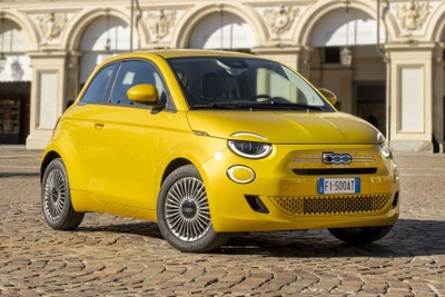 フィアット、『500ハイブリッド』欧州発表…6速MTのマイルドハイブリッドに 画像