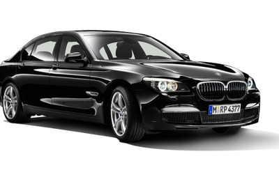 BMW 7シリーズ に M Sportsパッケージを設定 画像