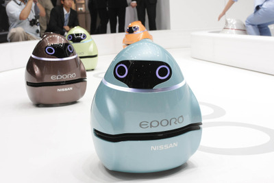 ぶつからないロボットカー エポロ、展示とデモ 11月3日から 画像