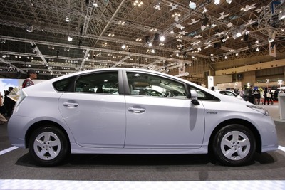 新車販売、プリウス6か月連続トップ…10月 画像