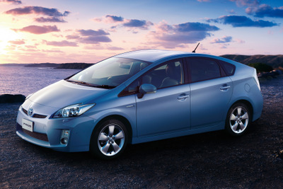 09年の登録車新車販売、300万台割れ確実 画像