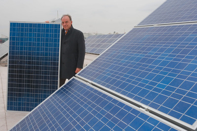アウディ、インゴルシュタット工場に太陽光発電モジュールを設置 画像
