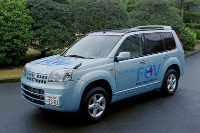 「燃料電池開発? ---以前からやっています」と日産 画像