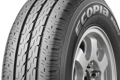 ブリヂストン、バン・小型トラック用低燃費タイヤを発売 画像