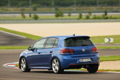 VW ゴルフR 日本導入---高性能仕様がモデルチェンジ 画像