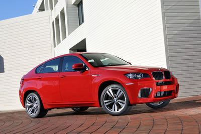BMW X6 の2010年モデルを発表…環境性能が向上 画像
