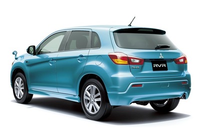 【三菱 RVR 新型発表】立体感のあるデザインは軽量化へ続く 画像