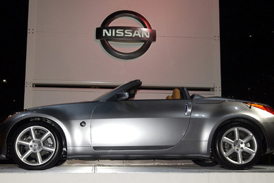 【ニューヨークショー2003速報】日産『350Zロードスター』…フェアレディはいつ? 画像