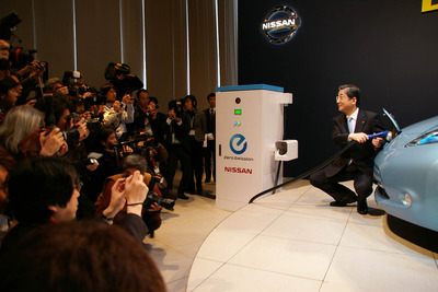 【株価】リーフ発表の日産…続伸 画像
