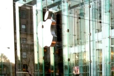 iPad 販売直前、200人以上の行列! NYのアップルストア 画像