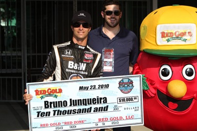 【IRL インディ500】大波乱のバンプデイ…佐藤琢磨、ラスト30分で予選通過 画像