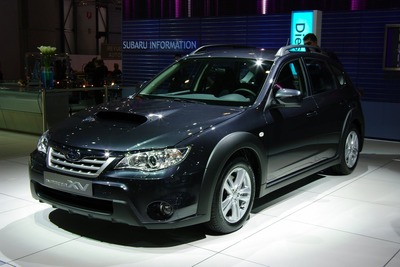 スバル インプレッサ STI 4ドア、XV の発売日決定 画像