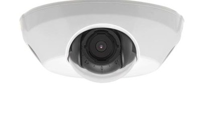 高解析度・高圧縮率の車載ネットワークカメラ　アクシスが発売 画像