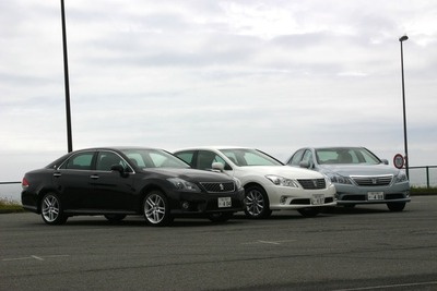 トヨタ クラウン のエコカー傾向…ハイブリッドのベース車変更 画像