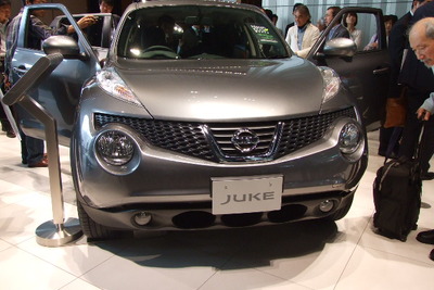 【日産 ジューク 発表】2つの“上から目線”で女性に人気 画像