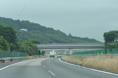 【東日本大地震】物資輸送を最優先、緊急通行手続きを緩和 画像