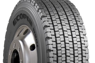 ブリヂストン、トラック用低燃費スタッドレスタイヤをモデルチェンジ 画像