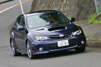 【スバル インプレッサ STI 4ドア】気持ちよさのための「ピロ足」 画像