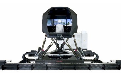 フライトシミュレータ技術で自動車部品を開発…ドライビングシミュレータ 画像