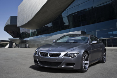 BMW M6 生産終了…累計1万4000台がラインオフ 画像