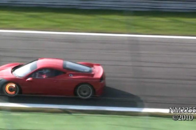 フェラーリ 458チャレンジ、跳ね馬サウンド［動画］ 画像