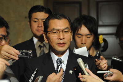 日中で食い違うレアアース問題 画像