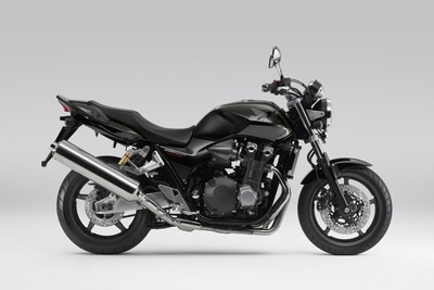 ホンダ CB1300 の2011年モデル…高級感を強調したカラーリング 画像