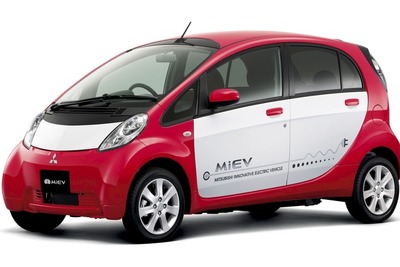 三菱 i-MiEV 改良、接近通報装置を設定 画像