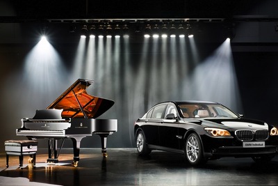 BMW 7シリーズ、スタインウェイ ピアノと協力 画像