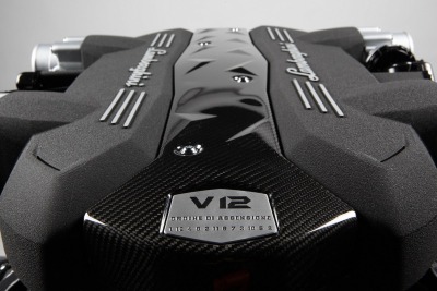ランボルギーニ、新型V12エンジン発表…ムルシエラゴ 後継 画像