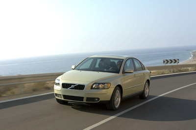 【フランクフルトショー2003出品車】新型ボルボ『S40』で拡大 画像