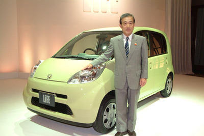 【新型ホンダ『ライフ』発表】福井社長新型車デビュー 画像