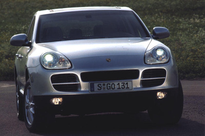 【フランクフルトショー2003出品車】『カイエン』にポルシェ初のV6 画像