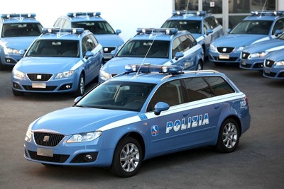 大矢アキオの『ヴェローチェ！』…イタリア警察車に外国車続々採用 画像