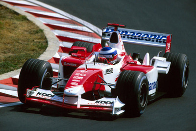 【トヨタF1ドリーム】「TF103」がMEGAWEBを走る! 画像