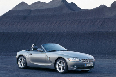 BMW『Z4』、ボルボ『XC90』が最高点……NHTSA 画像
