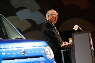 スズキ鈴木会長「中国市場で生き残るには50万台」 画像