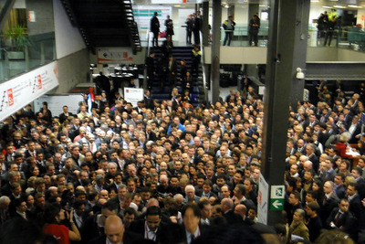 マイクロソフト・バルマー氏、WP7の機能強化とノキア提携をアピール 画像