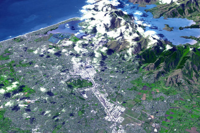 大地震のニュージーランドの衛星画像　NASA 画像