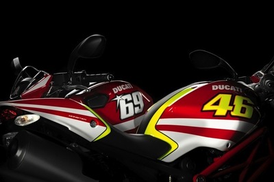 ドゥカティ、MotoGPレプリカカラーを発表 画像