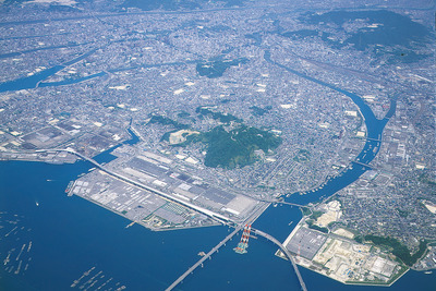 【東日本大地震】マツダ、16日まで工場の操業中止 画像