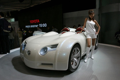 【東京ショー2003速報】キーワードは「Jファクター」---トヨタ『CS&S』 画像
